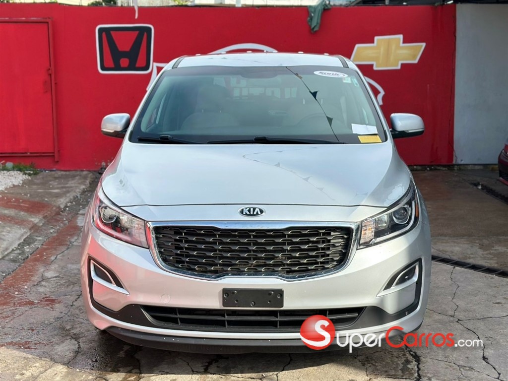 2019 Kia Sedona LX — foto 2 / 9