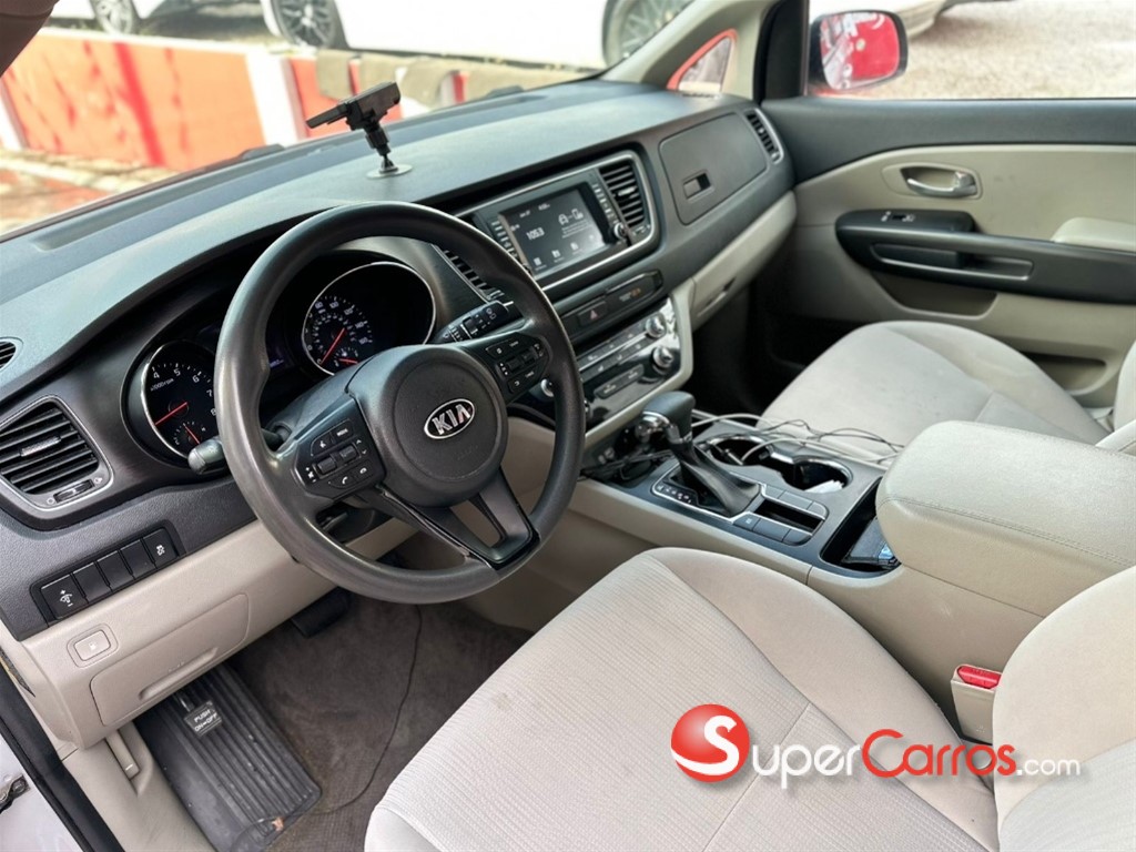 2019 Kia Sedona LX — foto 9 / 9