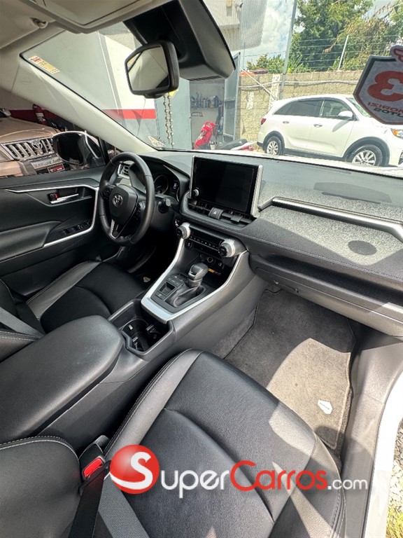 2023 Toyota RAV4 Hibrid — foto 7 / 10