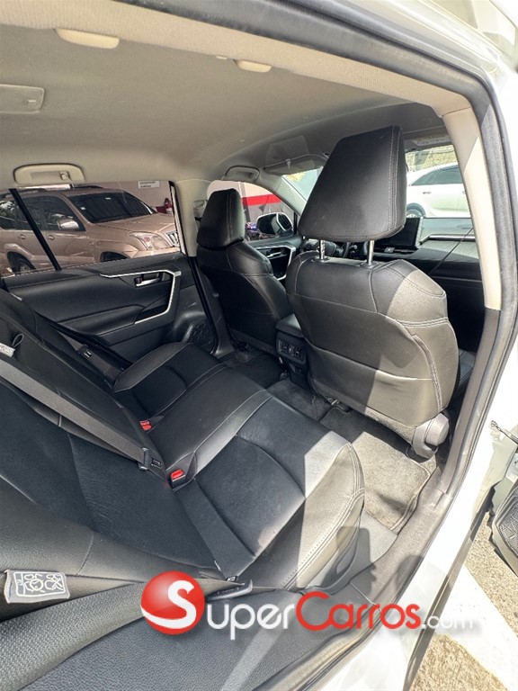 2023 Toyota RAV4 Hibrid — foto 8 / 10