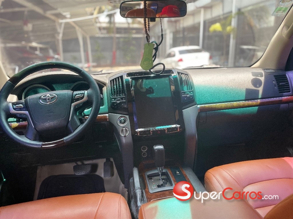 2009 Toyota Land Cruiser VXR EXCLUSIVE — foto 8 / 11