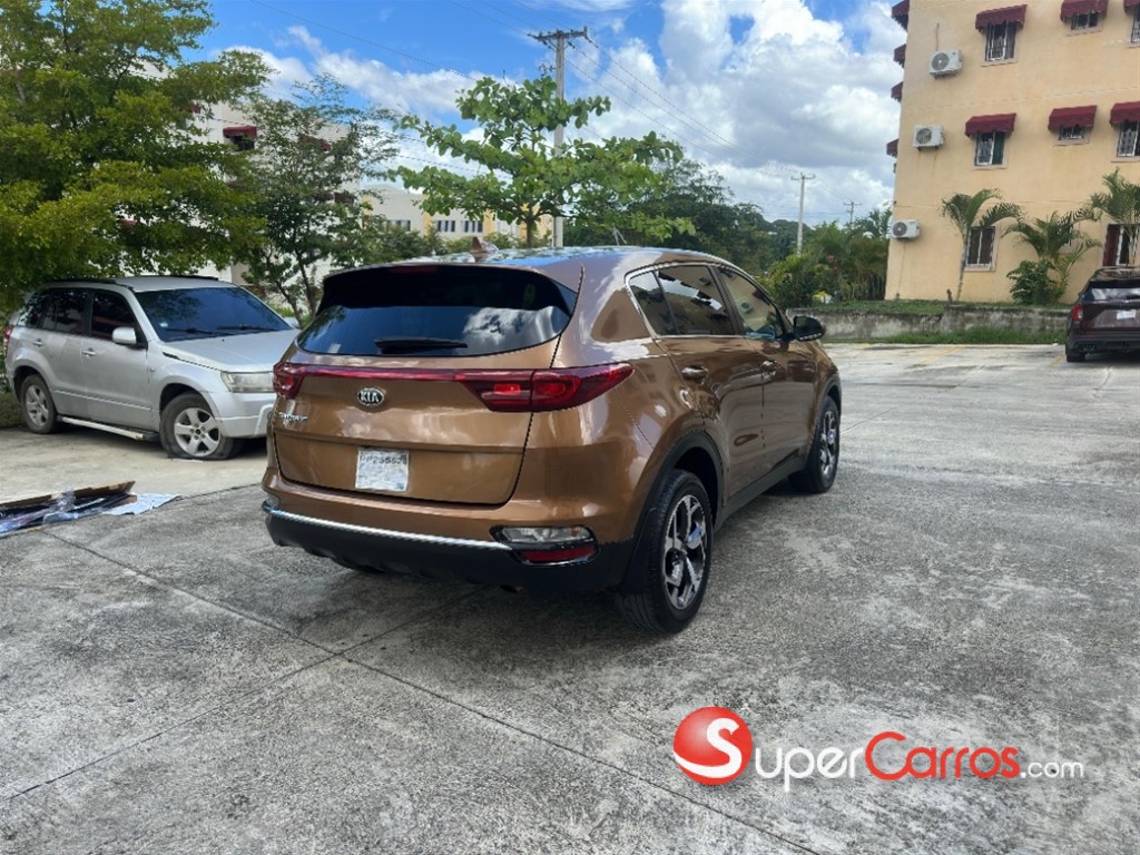2020 Kia Sportage LX — foto 11 / 12