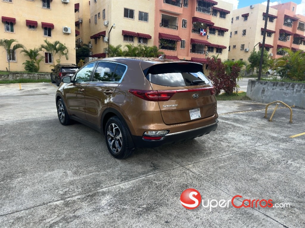 2020 Kia Sportage LX — foto 12 / 12