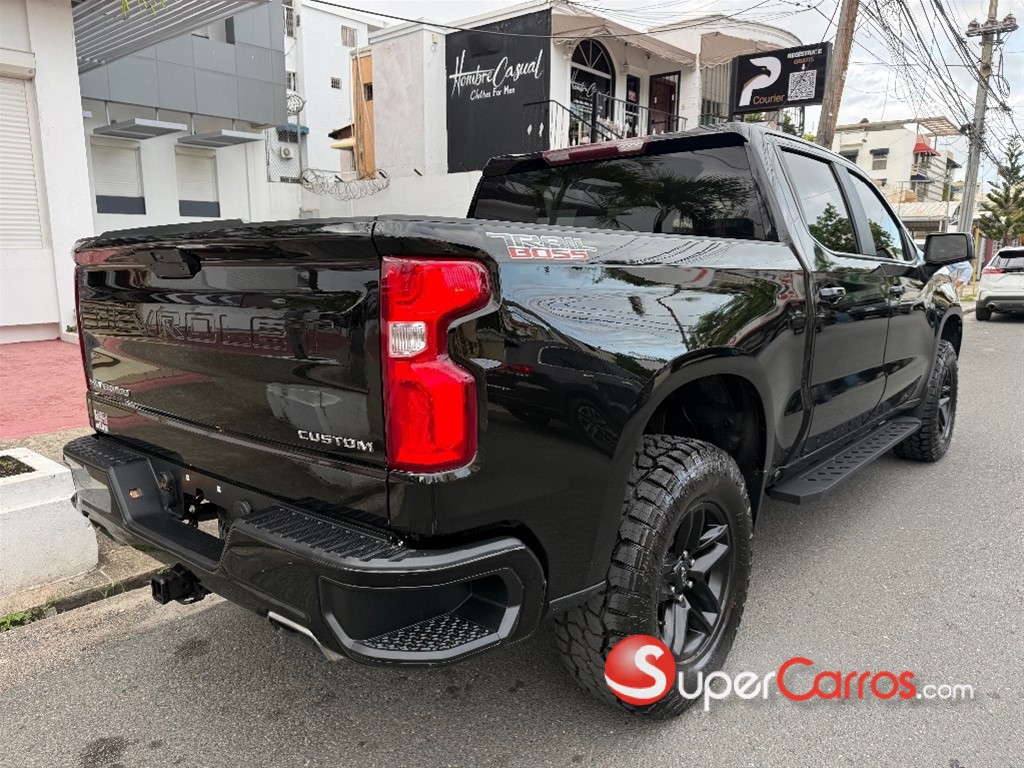 2021 Chevrolet Silverado Z 71 — foto 4 / 11