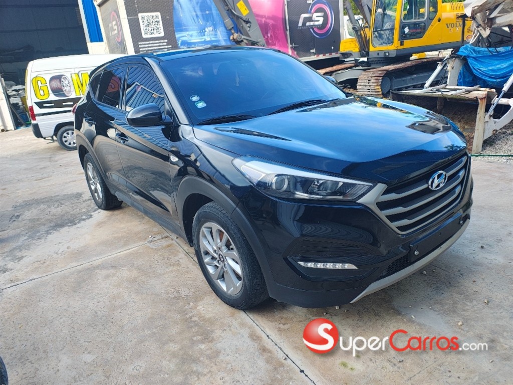 2018 Hyundai Tucson CRDi Limited — foto 2 / 11