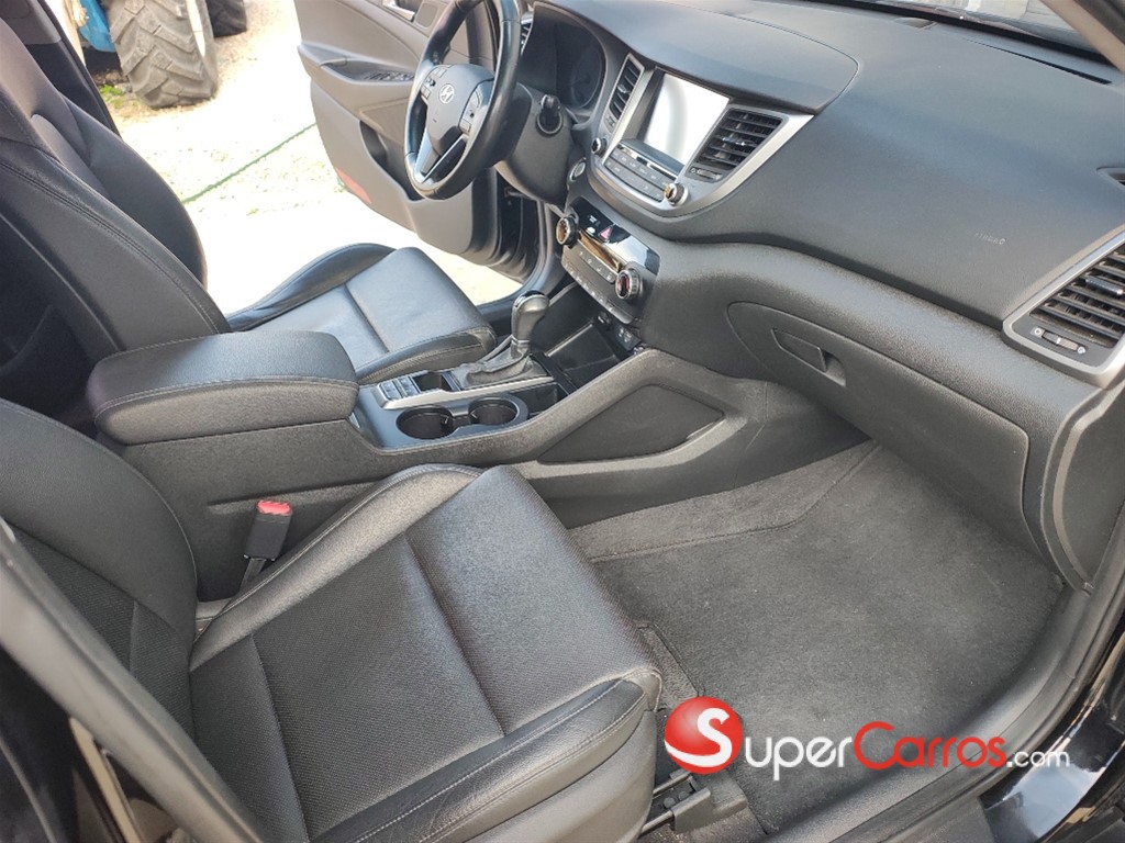 2018 Hyundai Tucson CRDi Limited — foto 7 / 11