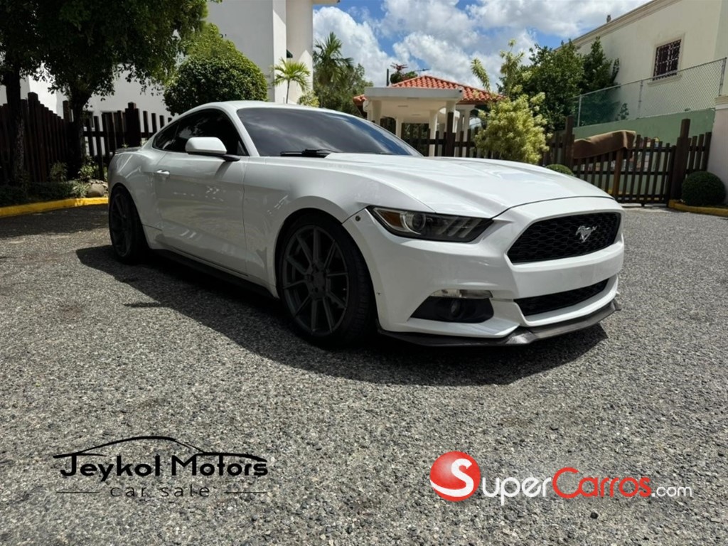 2016 Ford Mustang Ecoboost — foto 3 / 11