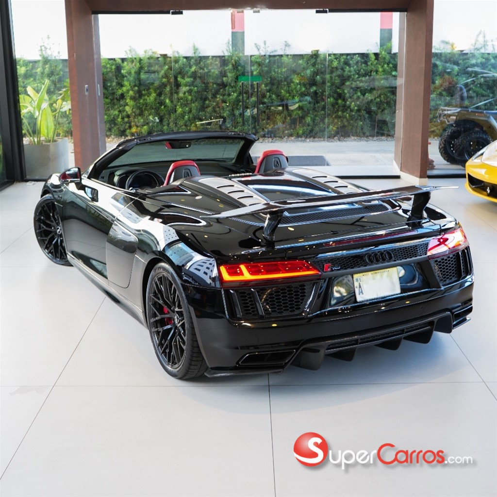 2017 Audi R8 V10 Spyder — foto 3 / 12