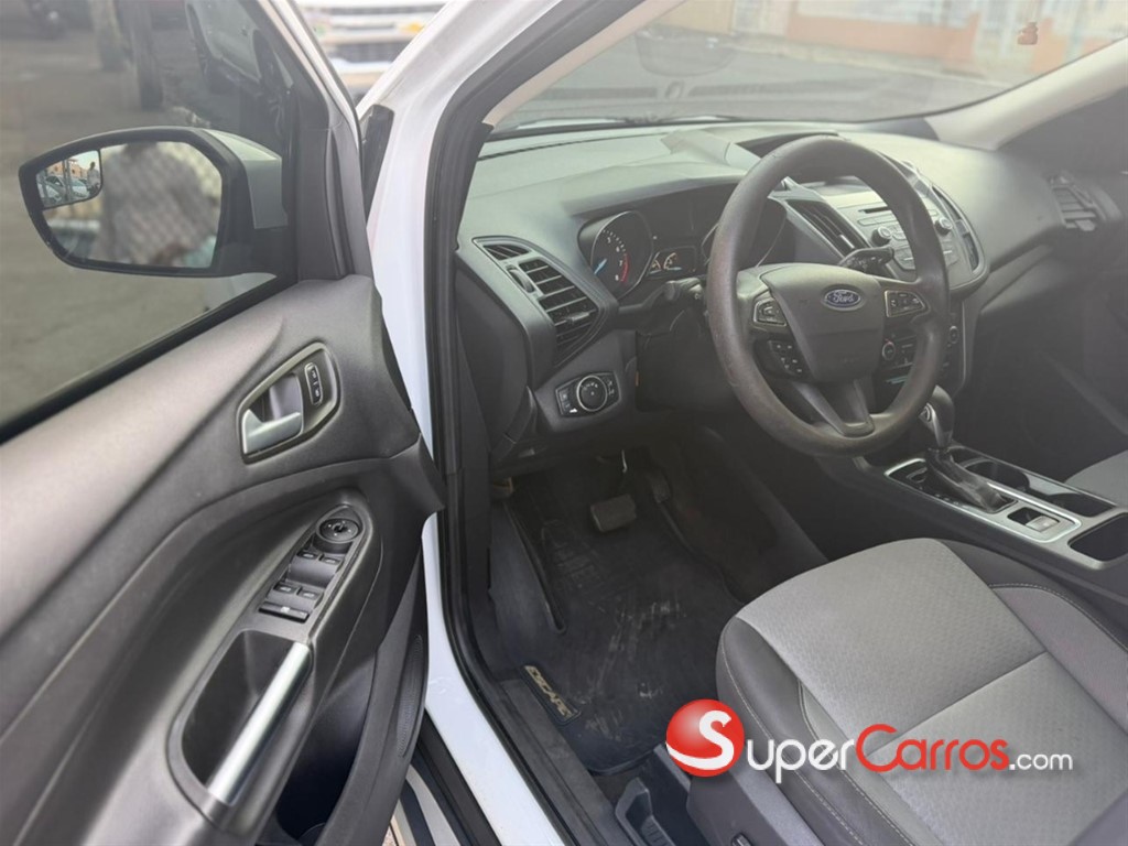 2018 Ford Escape SE Ecoboost — foto 8 / 10