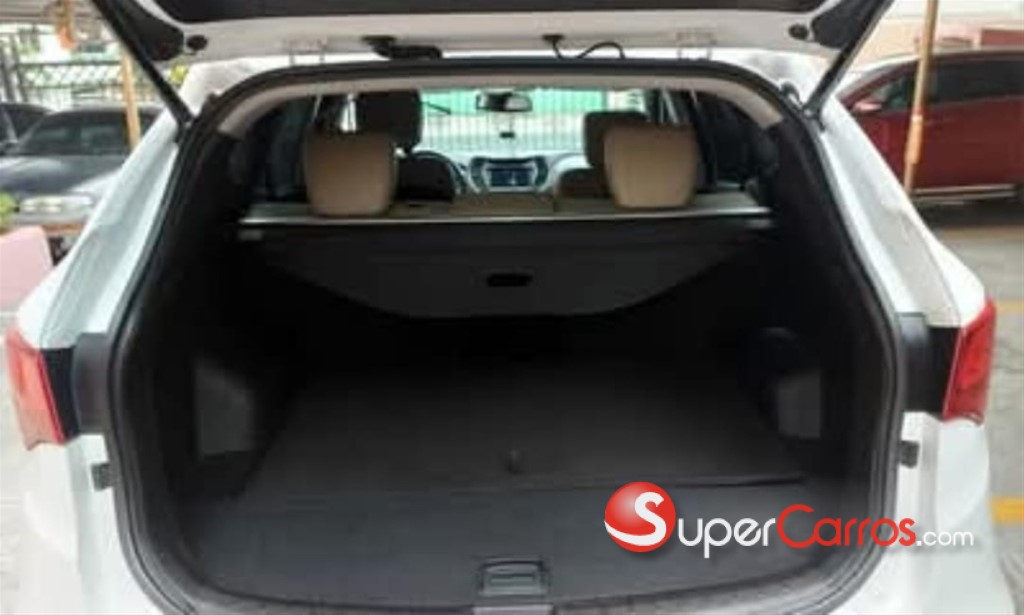 2017 Hyundai Santa Fe Sport 2.0T Ultimate — foto 5 / 12