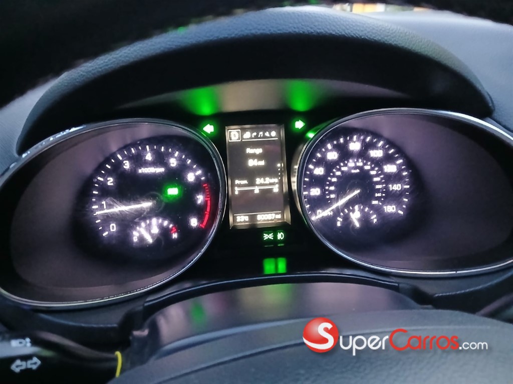 2017 Hyundai Santa Fe Sport 2.0T Ultimate — foto 7 / 12
