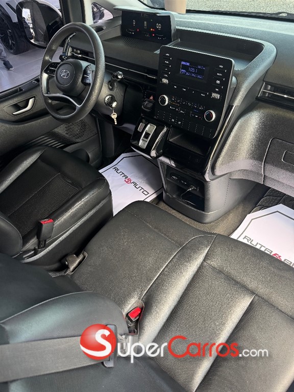 2022 Hyundai Staria — foto 5 / 10