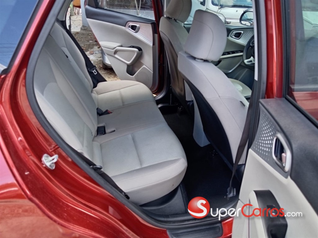 2020 Kia Soul S — foto 8 / 11