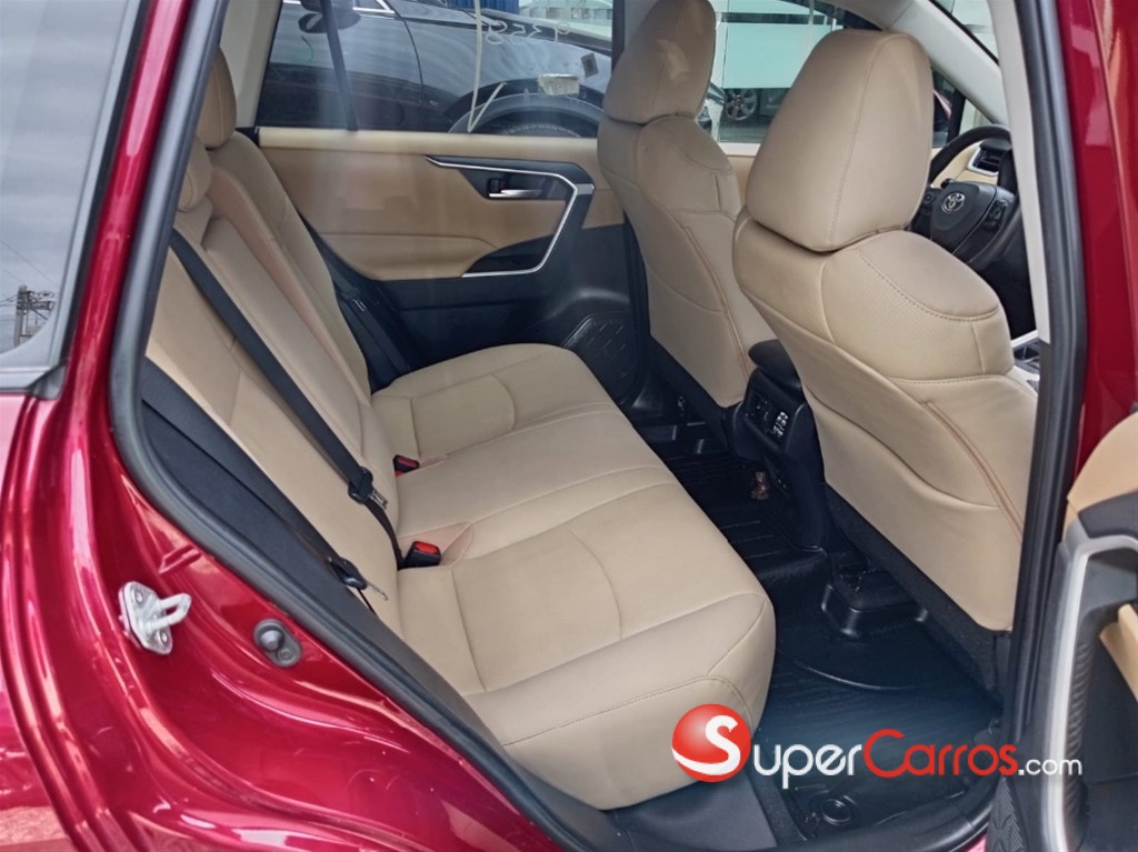 2022 Toyota RAV4 XLE — foto 10 / 11