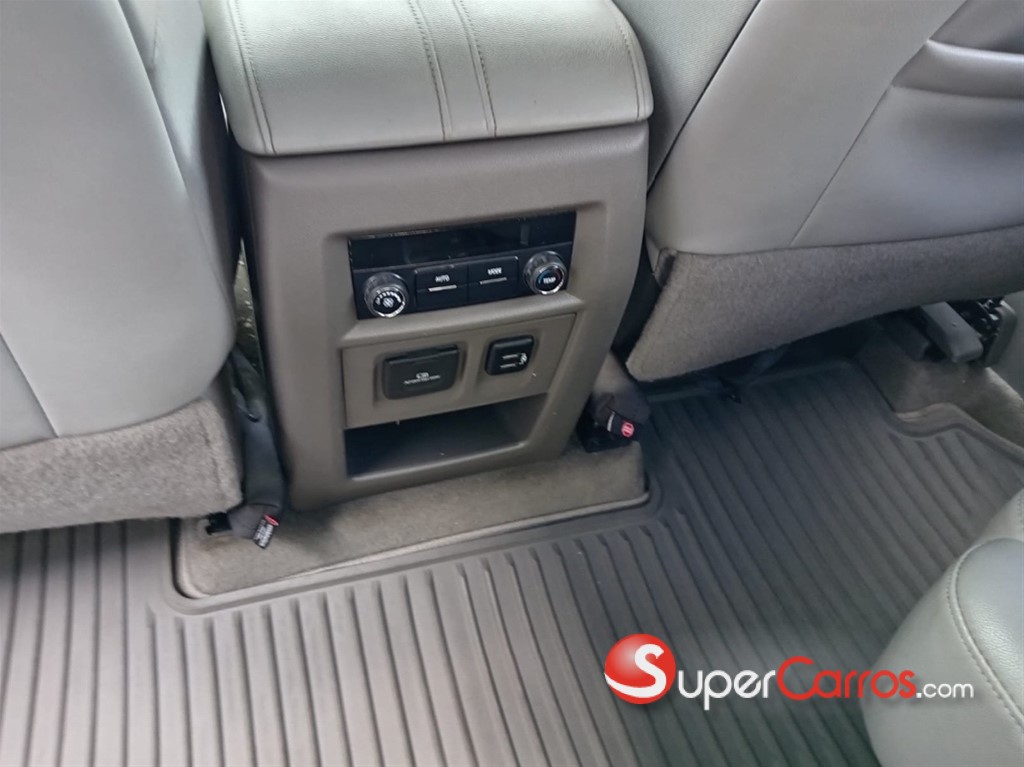2018 Chevrolet Traverse LTZ — foto 11 / 12