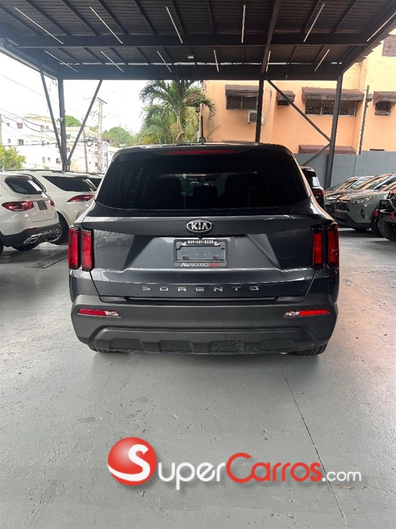 2021 Kia Sorento LX — foto 11 / 11