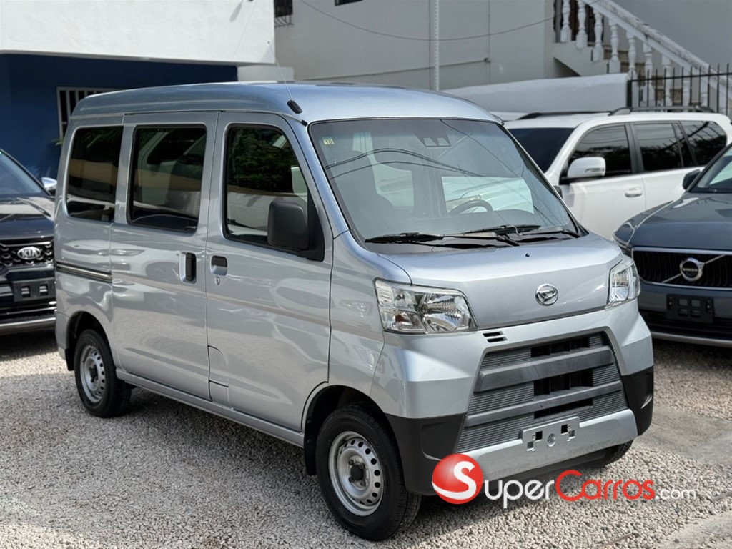 2020 Daihatsu Hijet — foto 3 / 9