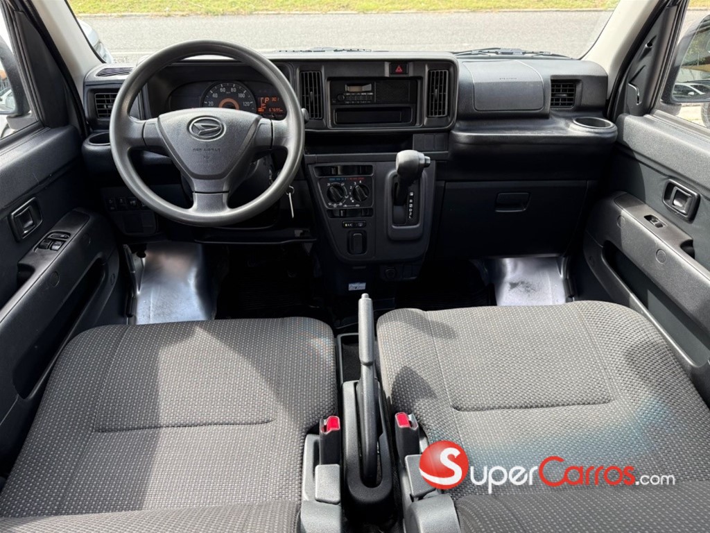 2020 Daihatsu Hijet — foto 4 / 9