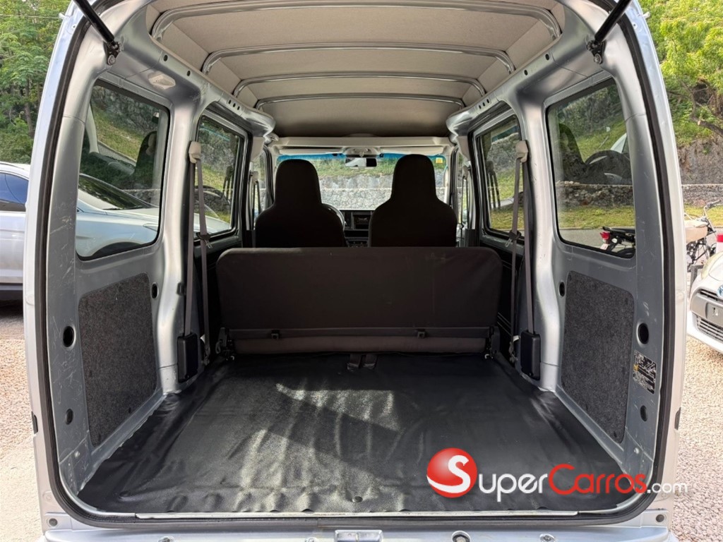 2020 Daihatsu Hijet — foto 9 / 9