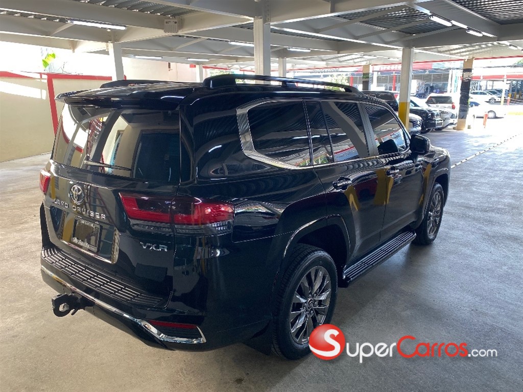 2024 Toyota Land Cruiser 300 VX-R — foto 6 / 12