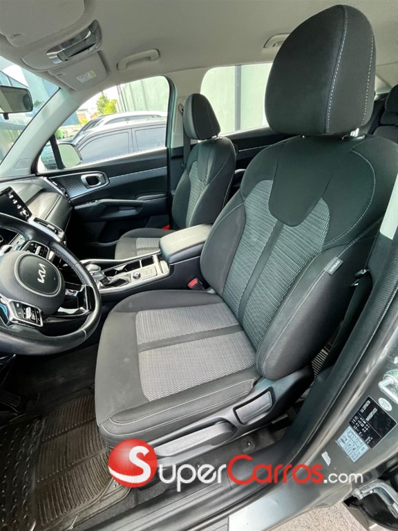 2023 Kia Sorento — foto 7 / 10
