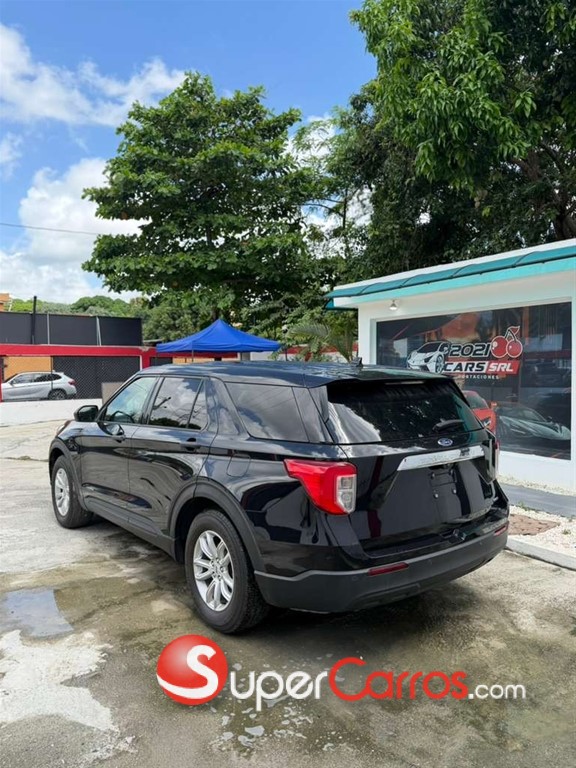 2020 Ford Explorer Sport — foto 4 / 12