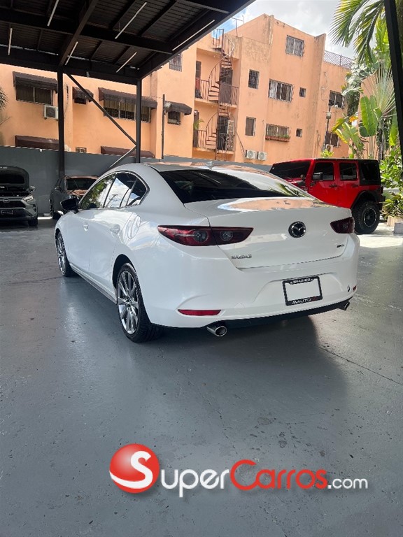 2020 Mazda 3 — foto 9 / 10
