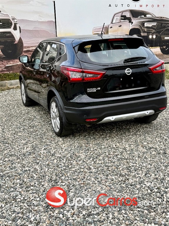 2020 Nissan Rogue — foto 4 / 11
