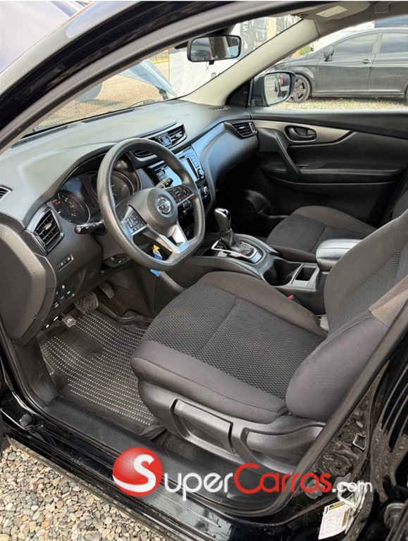 2020 Nissan Rogue — foto 7 / 11