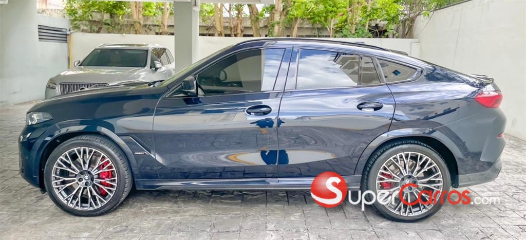 2024 BMW X 6 M60i — foto 4 / 11