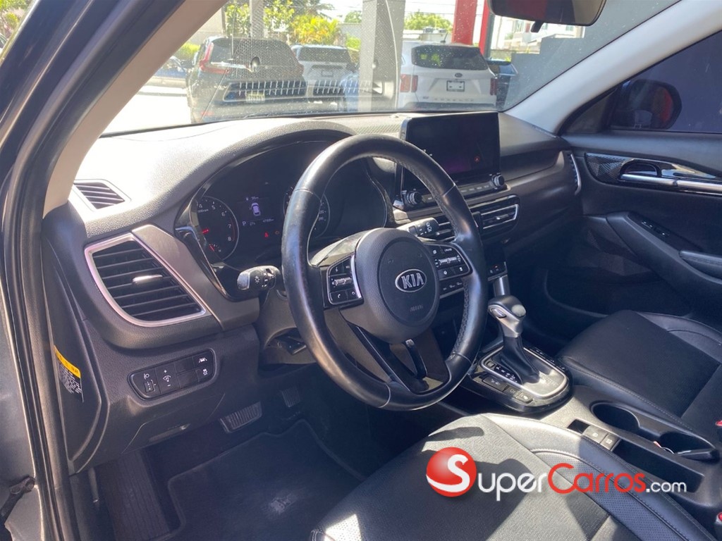 2020 Kia Seltos — foto 3 / 6