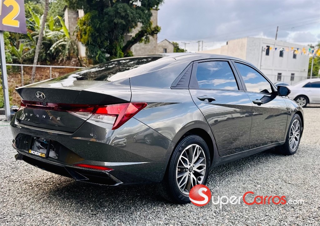 2021 Hyundai Avante LPI — foto 4 / 9