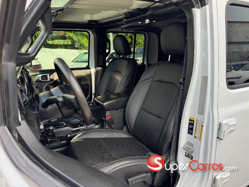 2022 Jeep Gladiator — foto 8 / 11