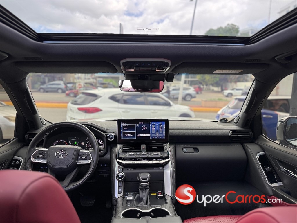 2024 Toyota Land Cruiser 300 VX-R — foto 7 / 12