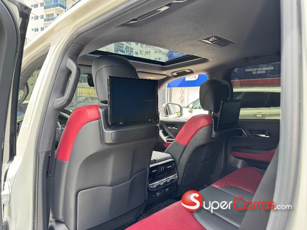 2024 Toyota Land Cruiser 300 VX-R — foto 9 / 12