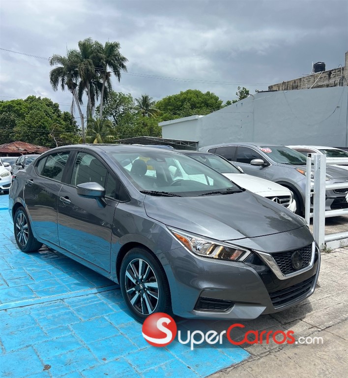 2021 Nissan Versa — foto 3 / 12