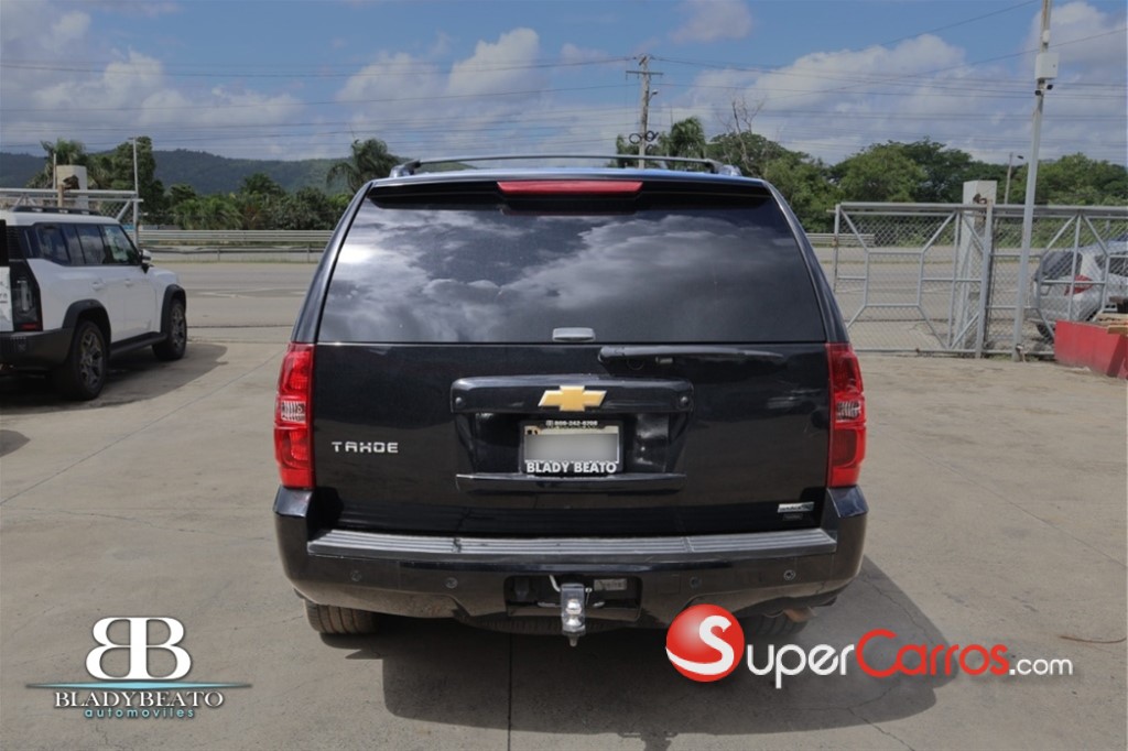 2011 Chevrolet Tahoe — foto 10 / 12