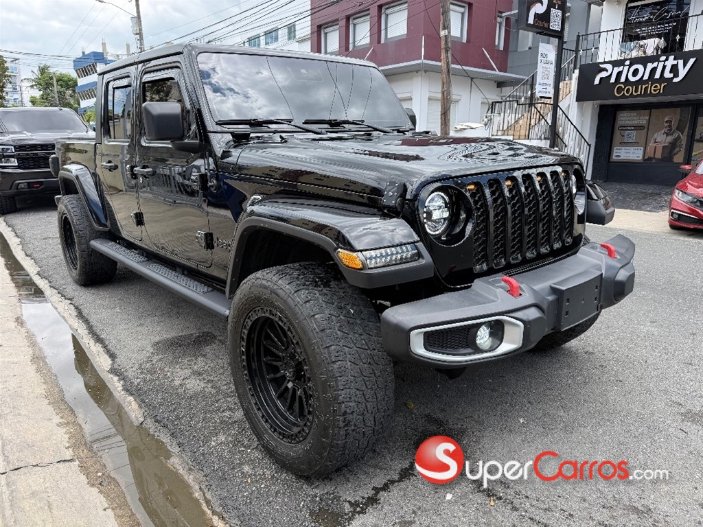 2021 Jeep Gladiator Sport