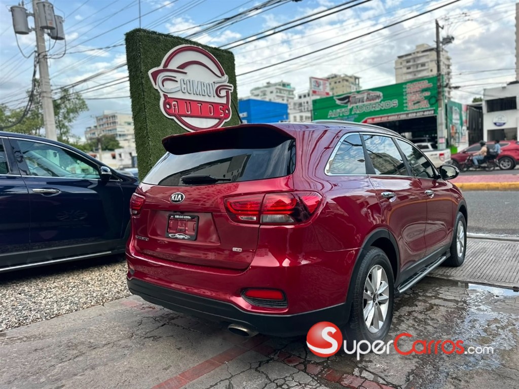 2020 Kia Sorento LX — foto 12 / 12