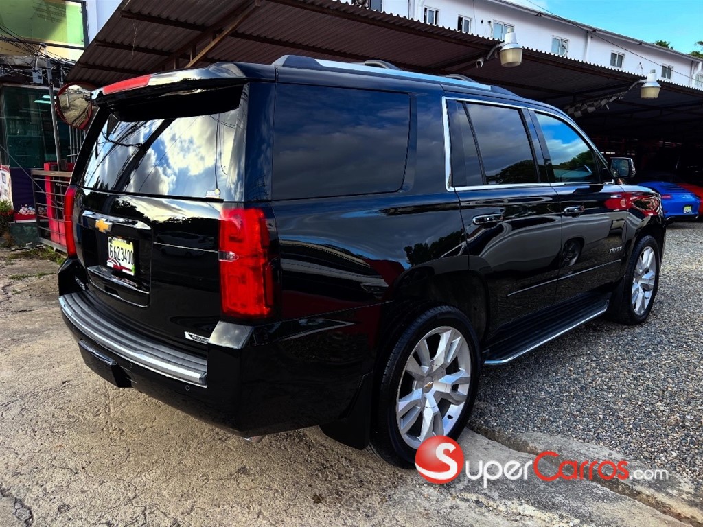 2017 Chevrolet Tahoe Premier — foto 6 / 12