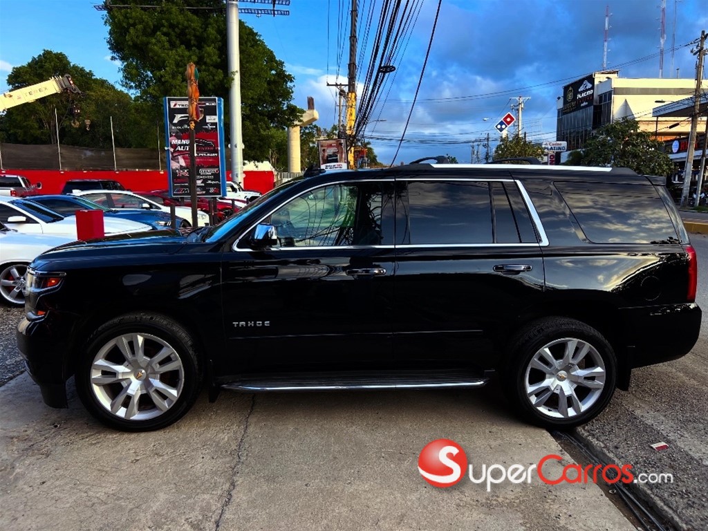 2017 Chevrolet Tahoe Premier — foto 9 / 12