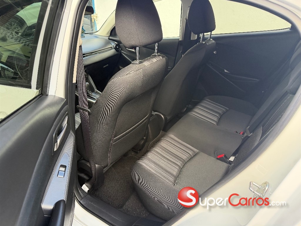 2020 Mazda Demio — foto 5 / 12