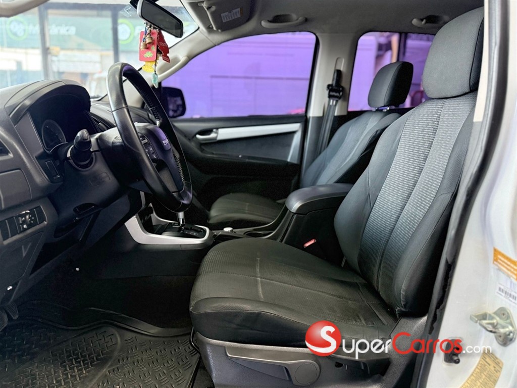 2018 Isuzu DMAX — foto 7 / 11
