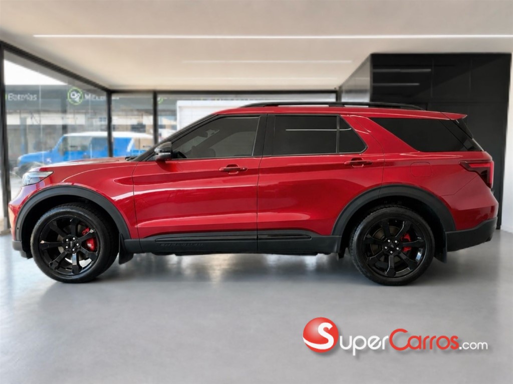 2020 Ford Explorer ST — foto 2 / 12