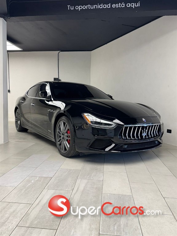 2018 Maserati Ghibli SQ4 — foto 6 / 12