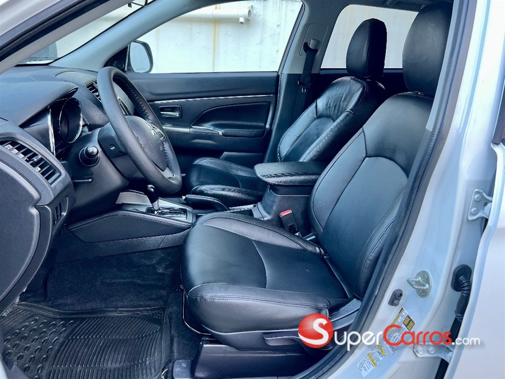 2020 Mitsubishi Motors Outlander Sport SE — foto 8 / 11