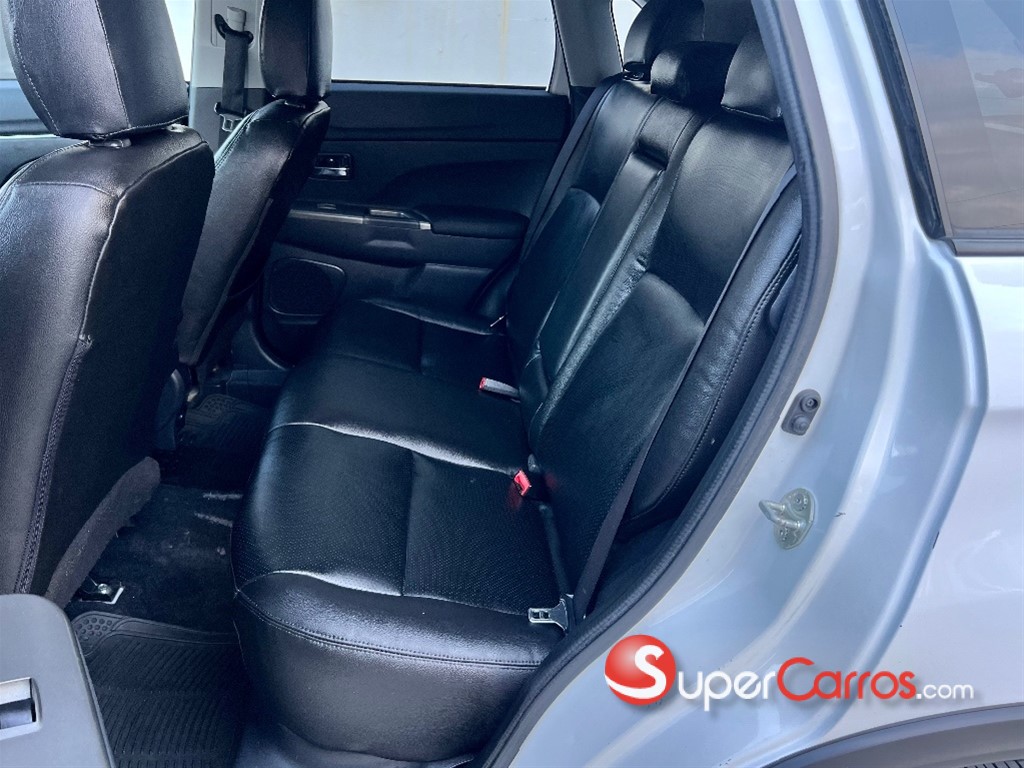 2020 Mitsubishi Motors Outlander Sport SE — foto 9 / 11