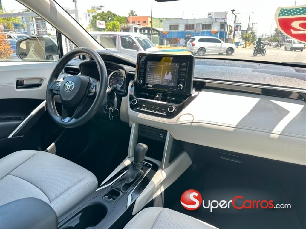 2022 Toyota Corolla Cross — foto 5 / 6