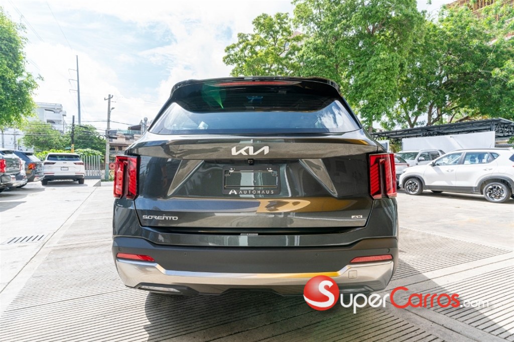 2027 Kia Sorento Limited — foto 9 / 10