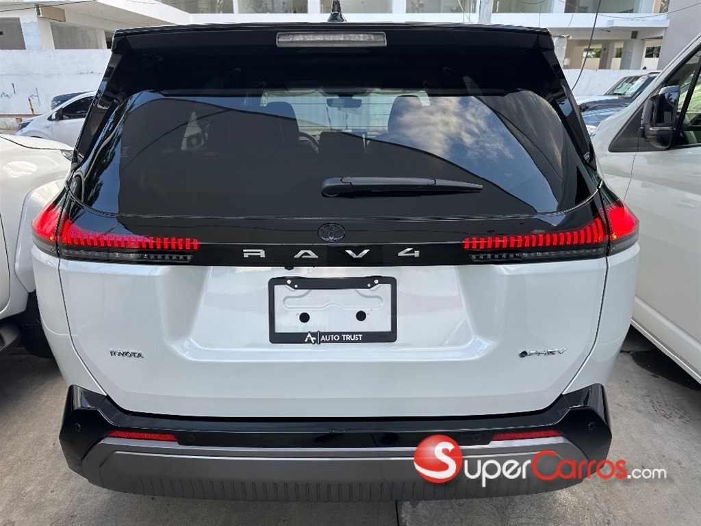 2027 Toyota RAV4 Plug-In Hibrid — foto 7 / 9